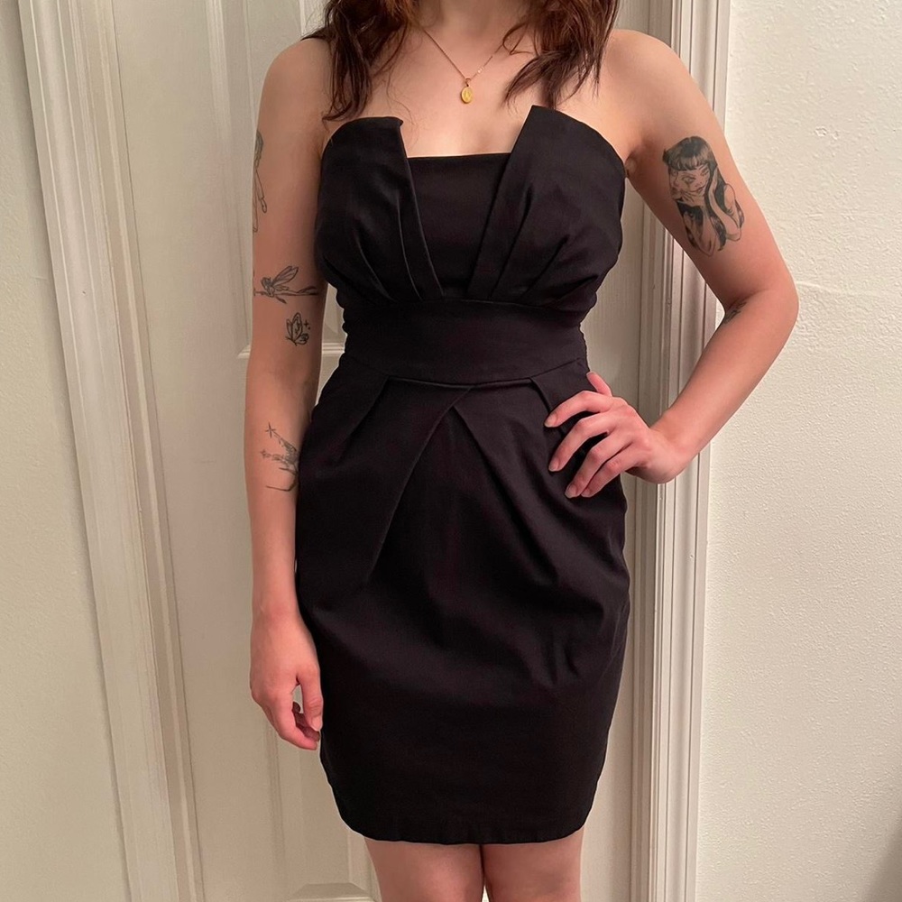Black Strapless Cocktail Dress. Vintage. Size Medium.